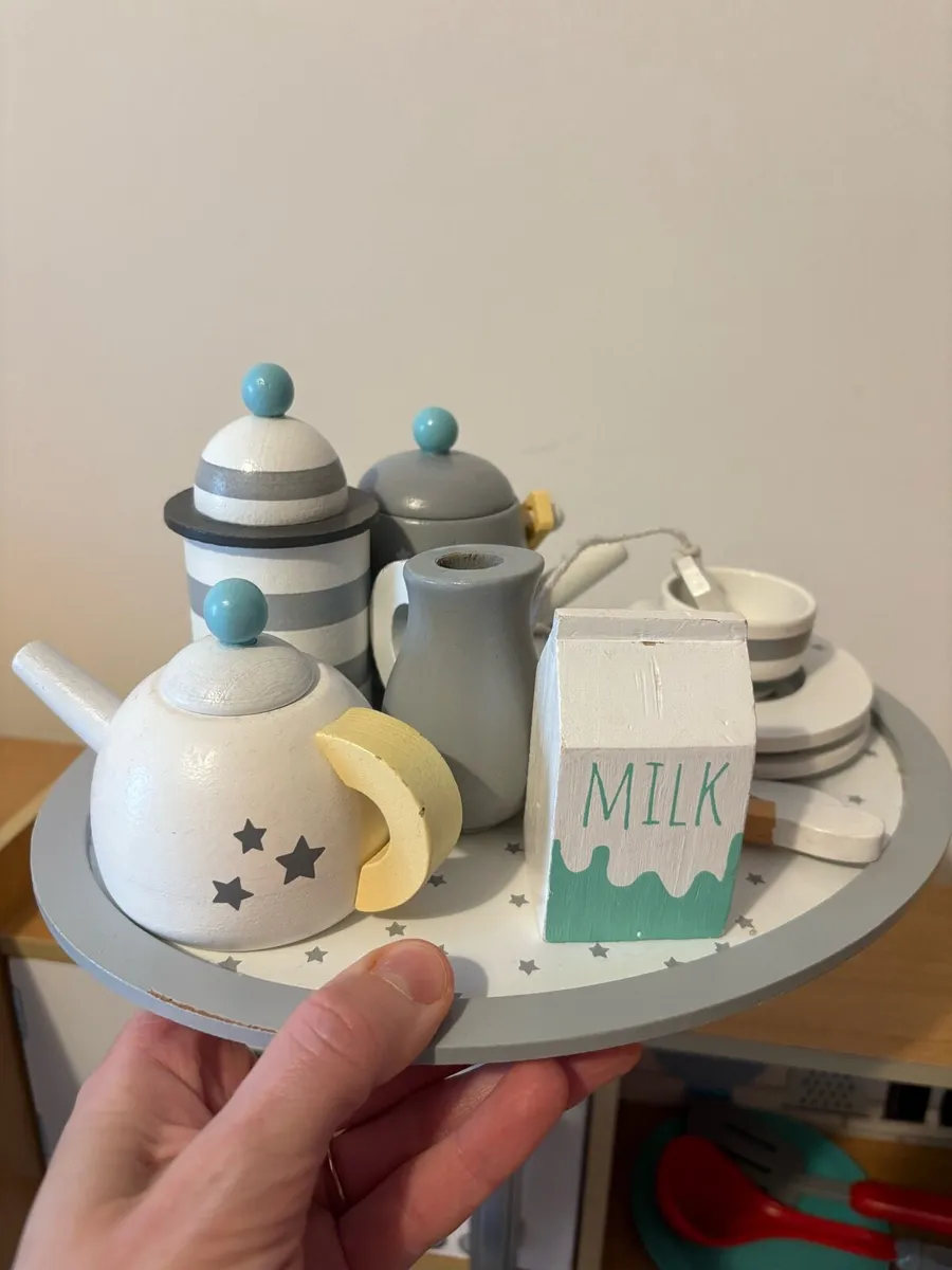 Toy kitchen + wooden tea set + dishes - Image 2