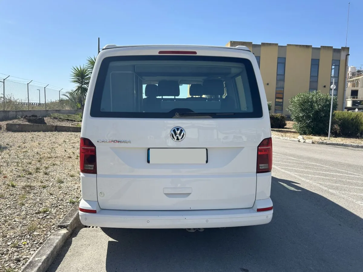 Volkswagen California Camper | 2 Beds – Sleeps 4 - Image 2