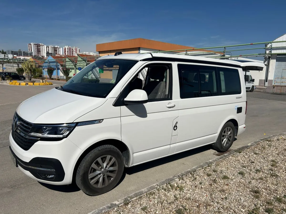 Volkswagen California Camper | 2 Beds – Sleeps 4 - Image 3