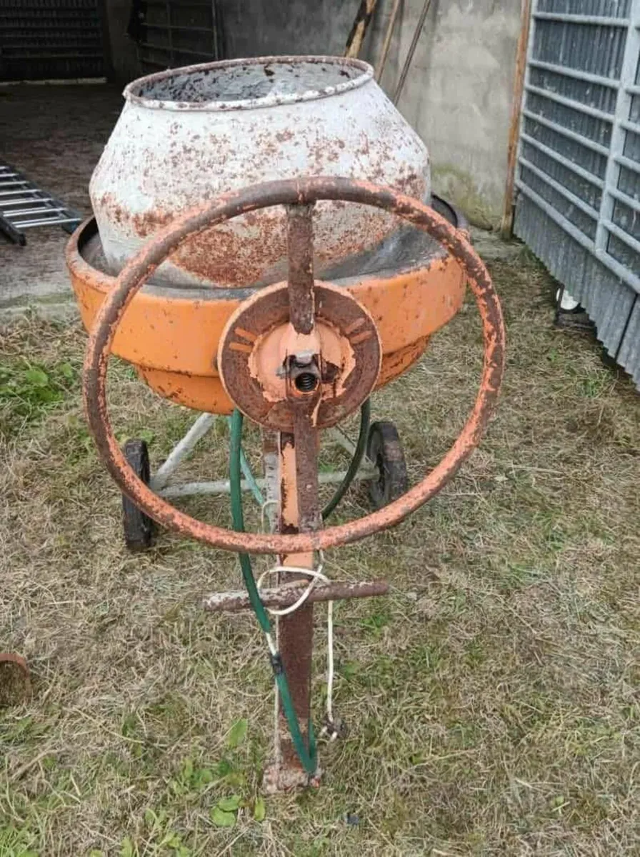 Cement Mixer - Image 2