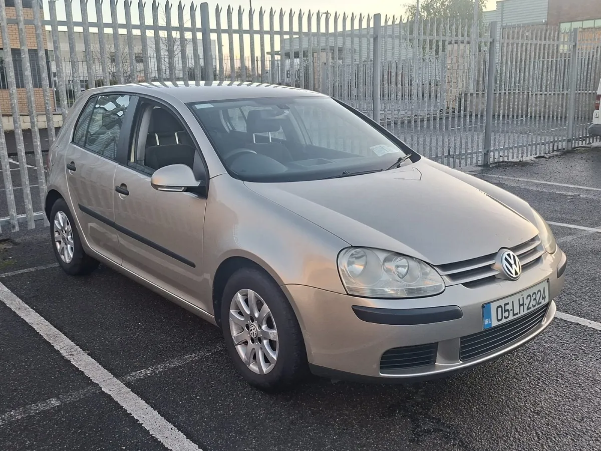 Volkswagen Golf 2005 - Image 1