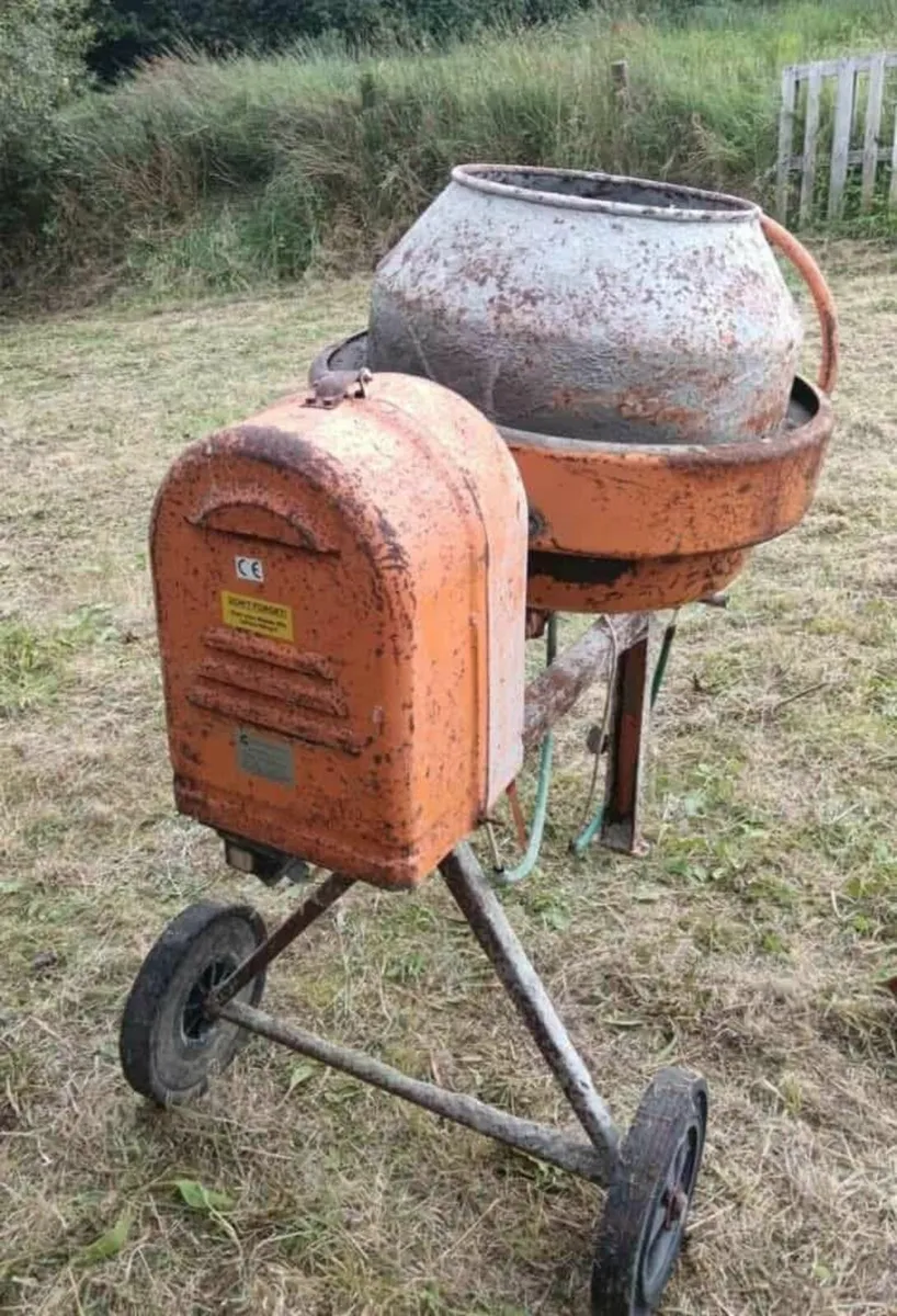 Cement Mixer - Image 4