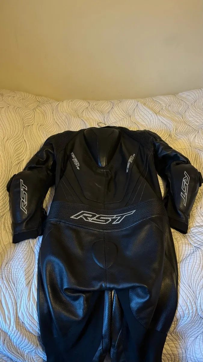 RST Tractech Evo-R One Piece Leather Suit - Image 2