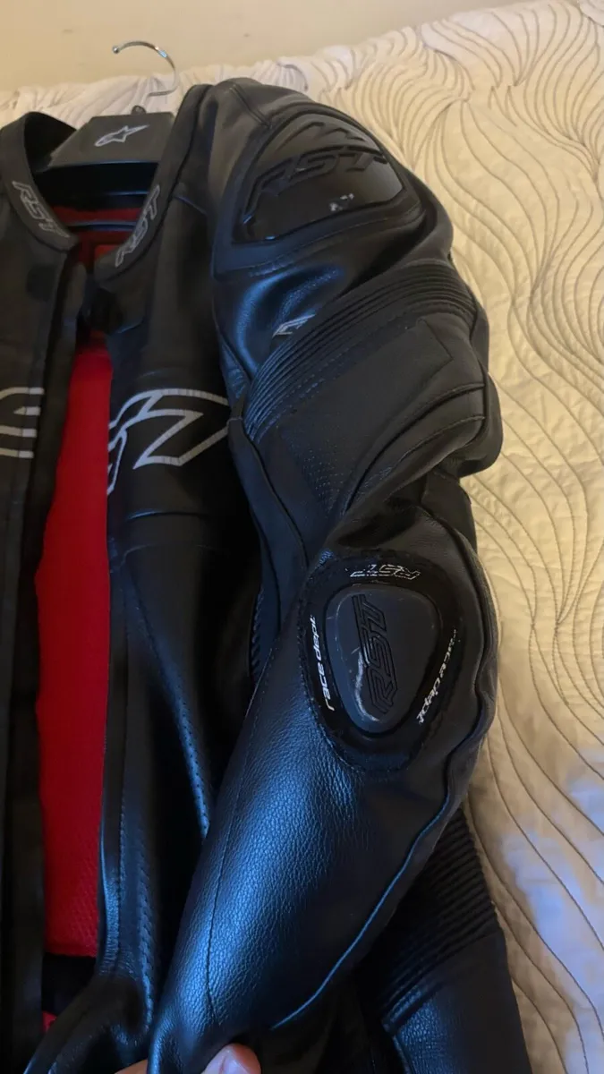 RST Tractech Evo-R One Piece Leather Suit - Image 3
