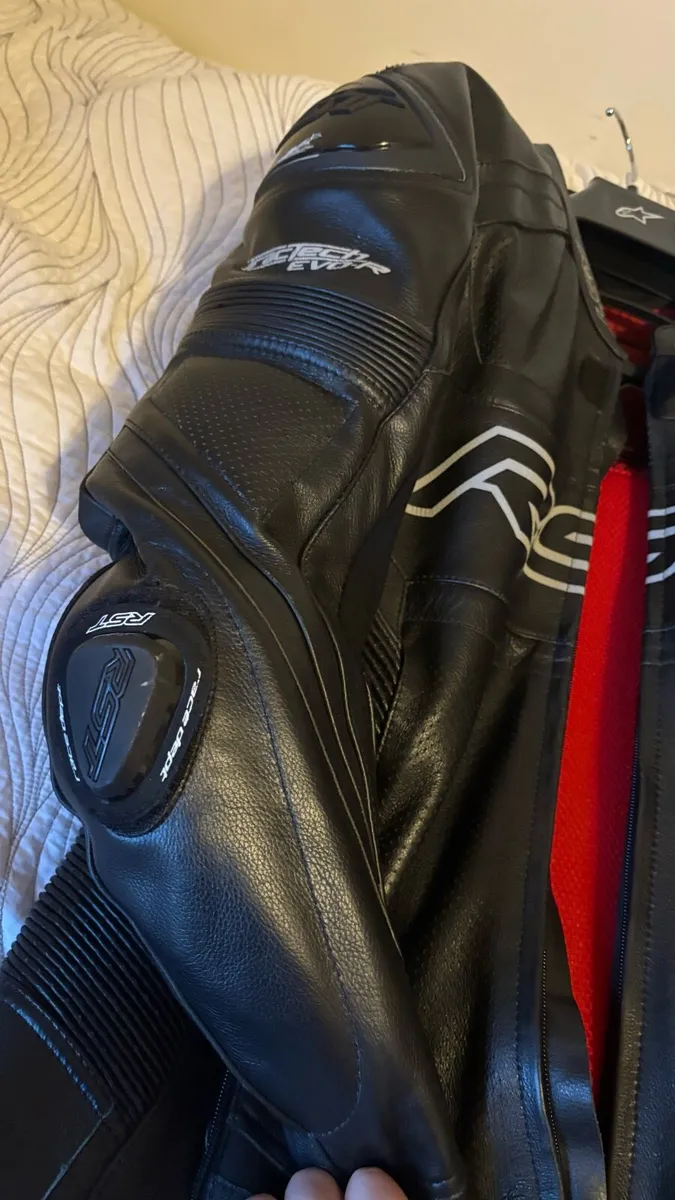 RST Tractech Evo-R One Piece Leather Suit - Image 4