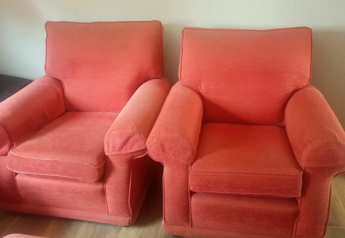 3 Seater couch and Two One seater - Image 2