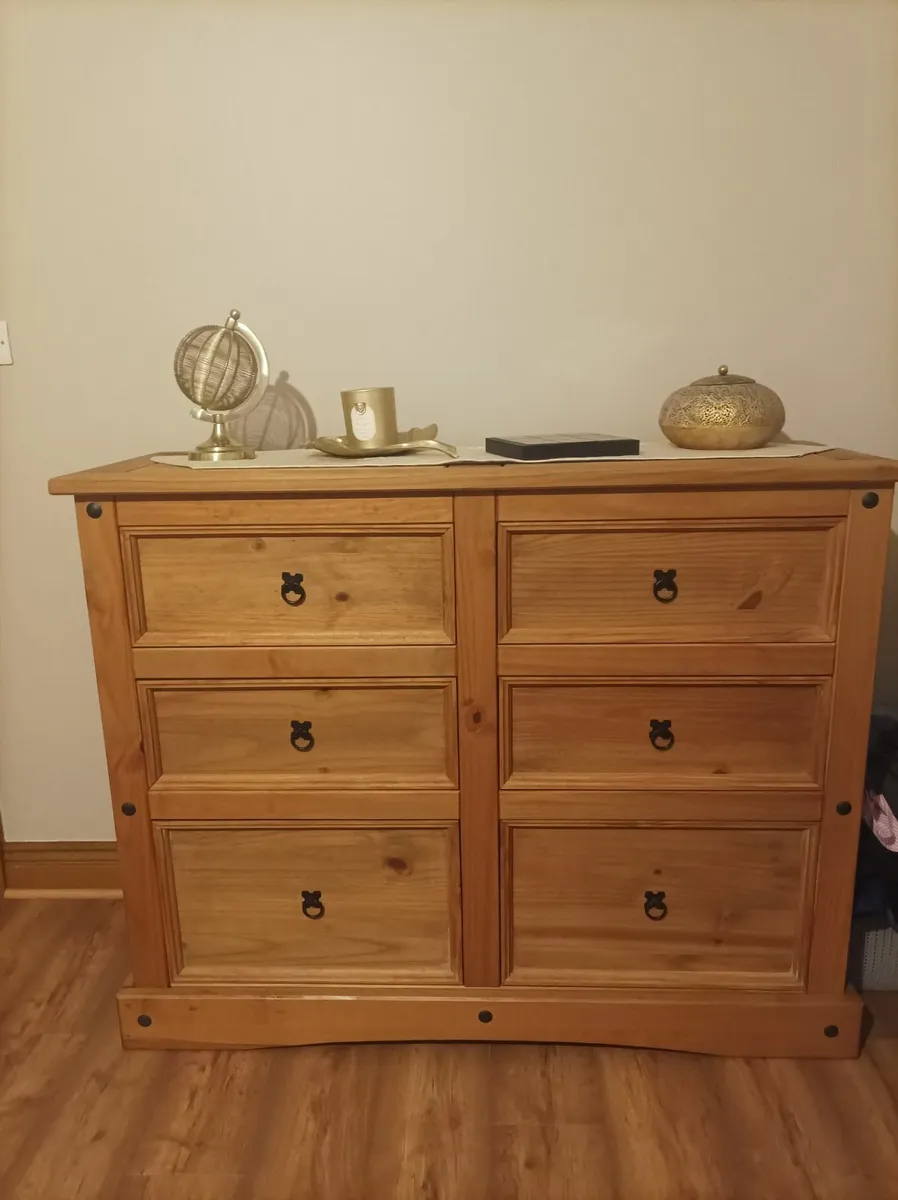 Corona pine drawers