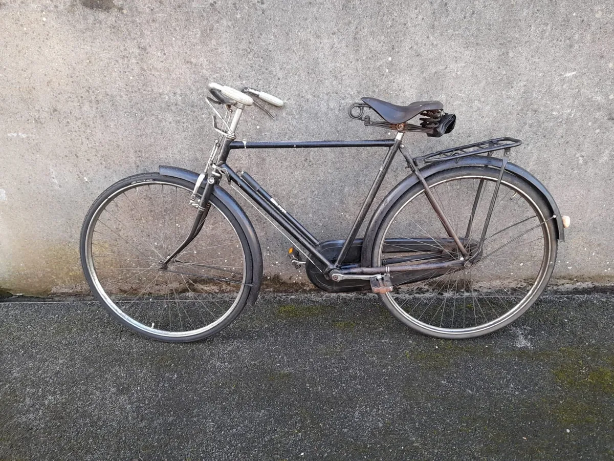 Antique men’s Raleigh Bicycle - Image 2