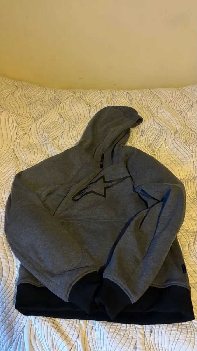 Aplinestars Pullover Hoodie - Image 1