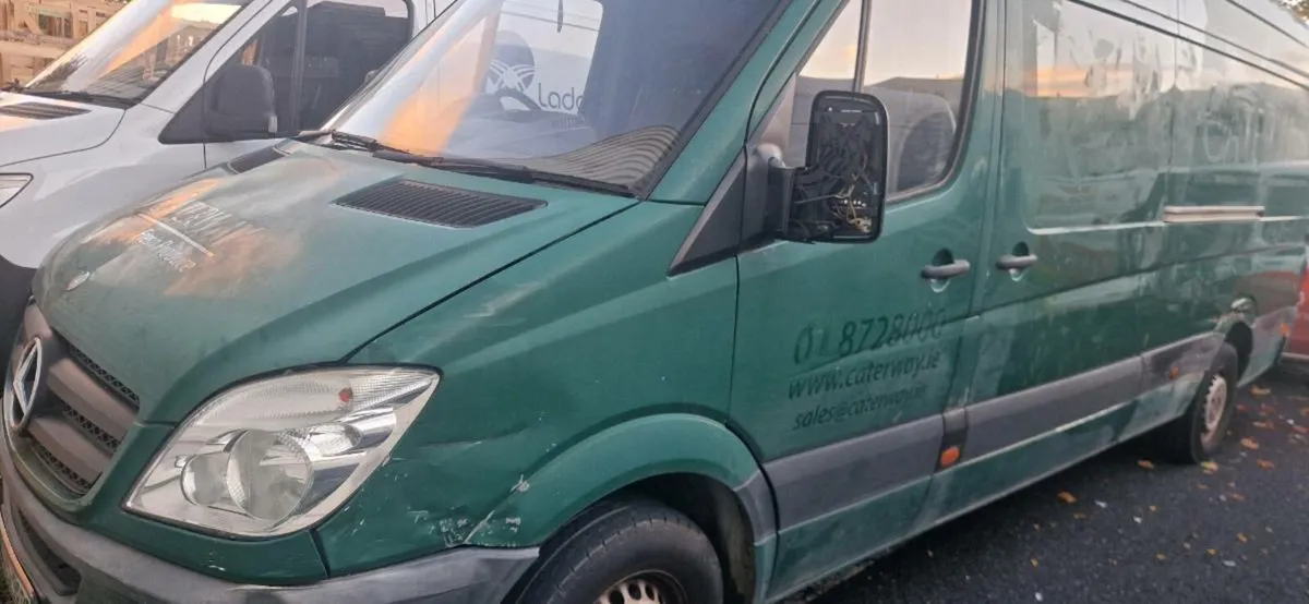 Mercedes sprinter - Image 1