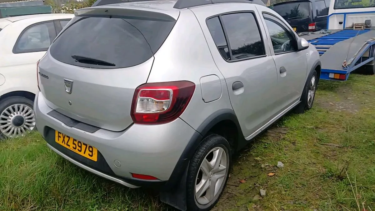 Dacia sandero - Image 3