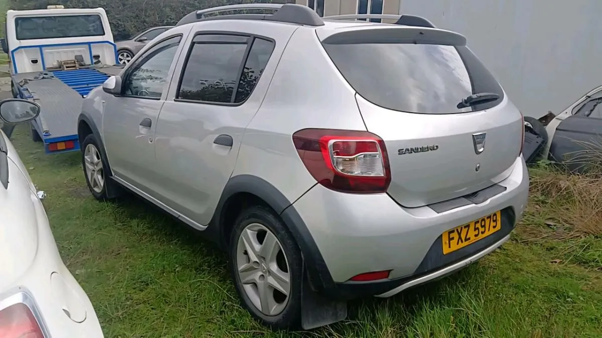 Dacia sandero - Image 4