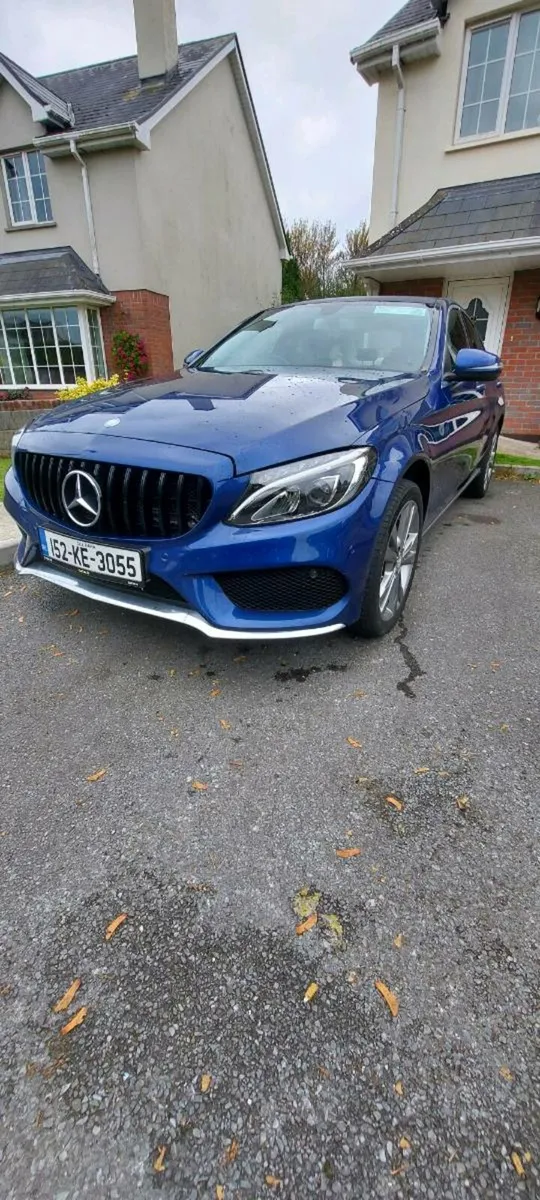 Mercedes-Benz C350e Hybrid 2.0 Petrol Automatic - Image 4