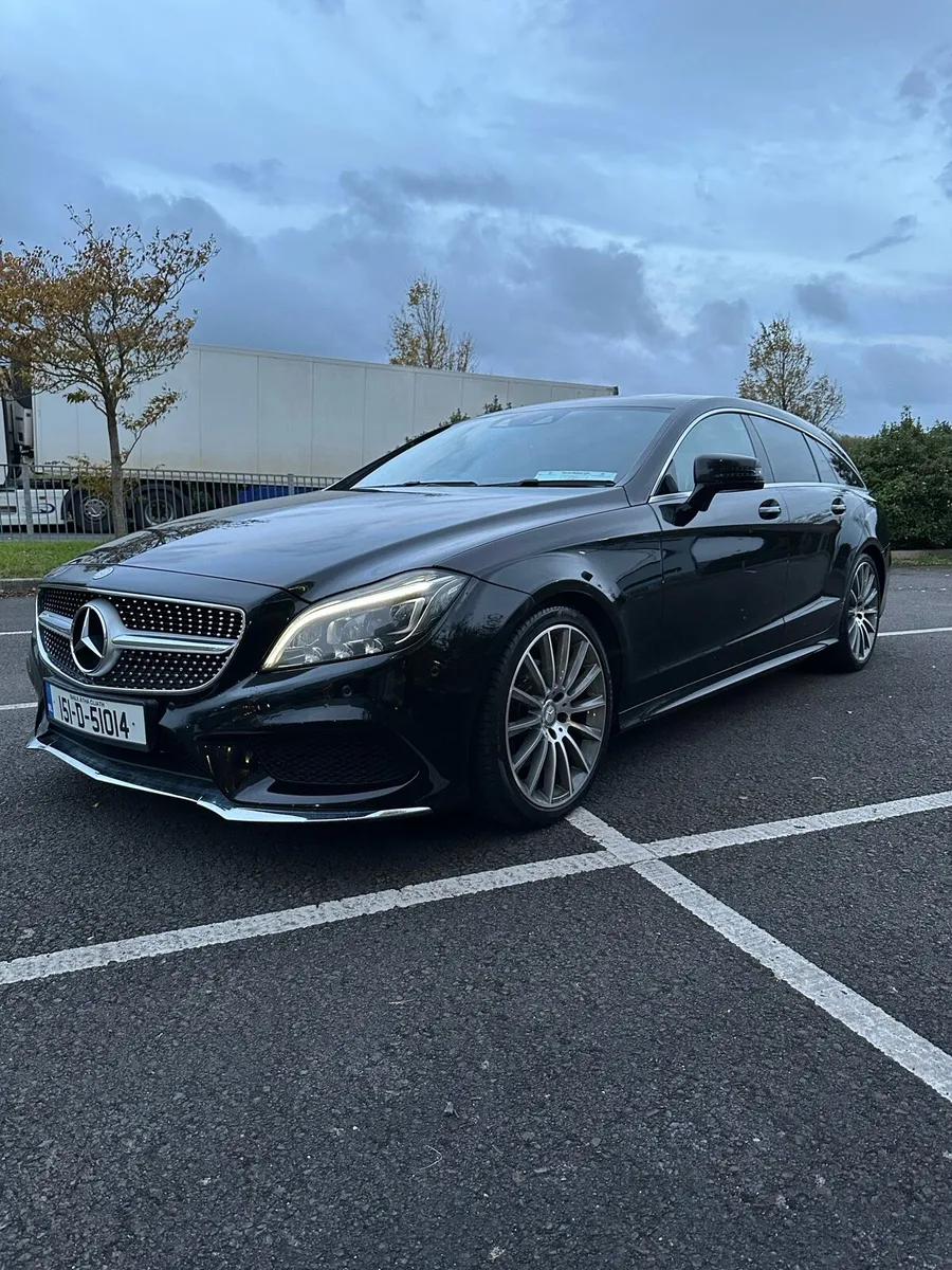 Mercedes-Benz CLS 2015 220d AMG LINE - Image 2
