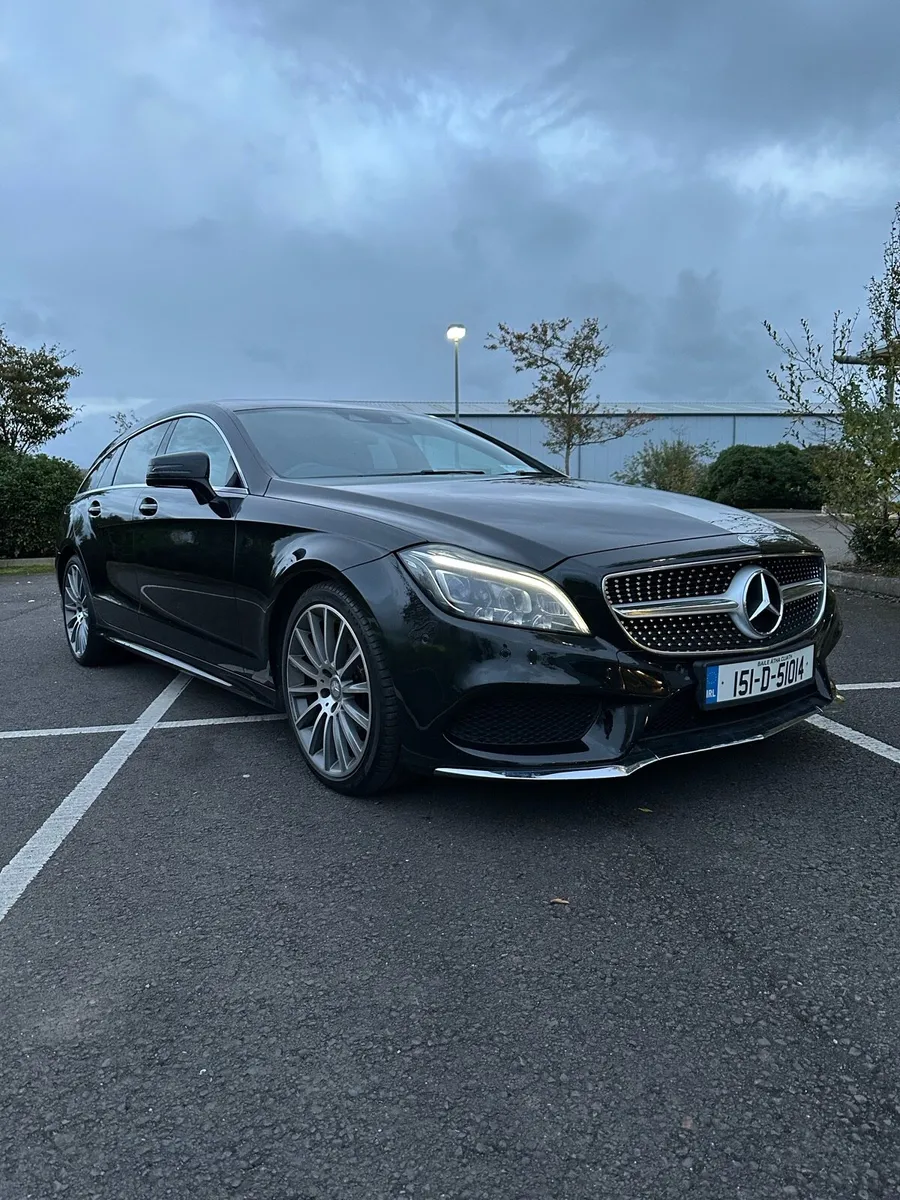 Mercedes-Benz CLS 2015 220d AMG LINE - Image 3