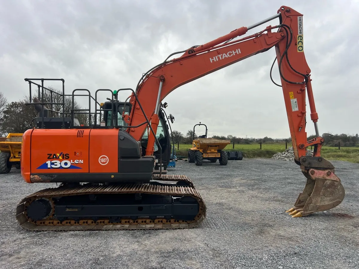 Hitachi ZX130-6 - Image 4
