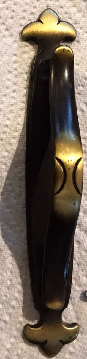 26 Kitchen door handles