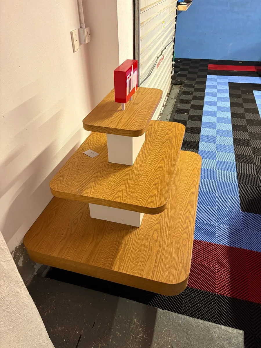 Display Table - Image 2