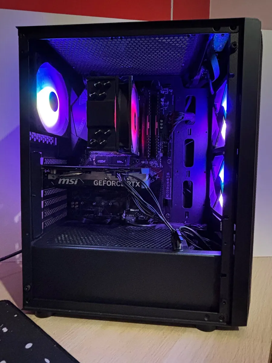 POWERFUL HIGH END GAMING PC- RTX 4060/Ryzen 5600x - Image 2