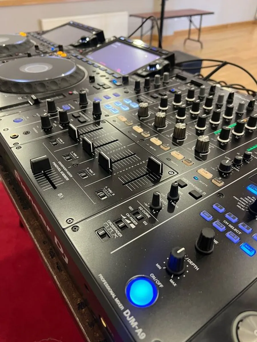 Pioneer CDJ 3000 - Image 2