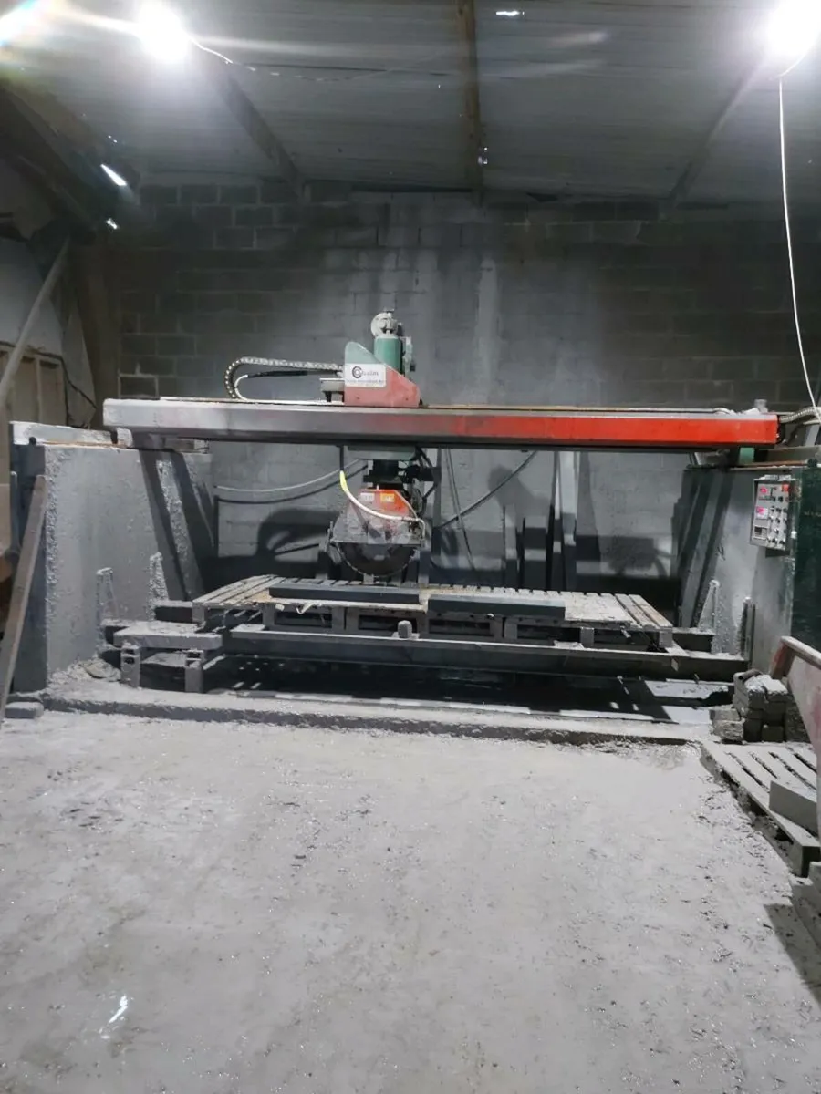 Stone Saw - Image 1
