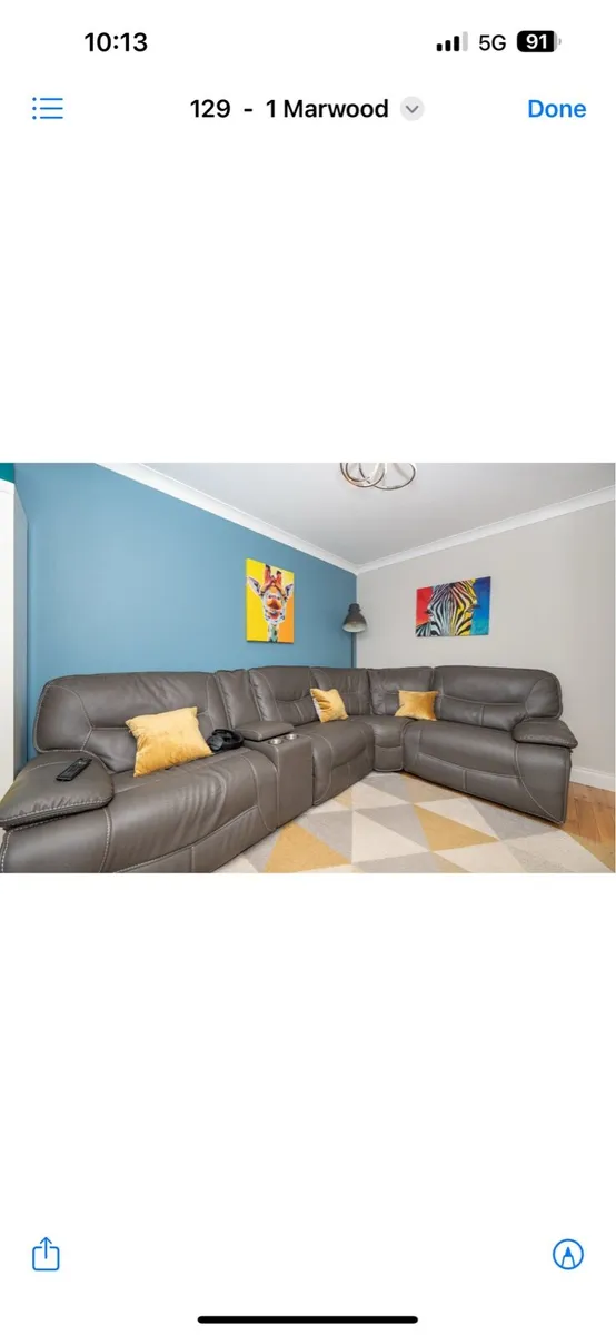 Brown leather modular couch - Image 1