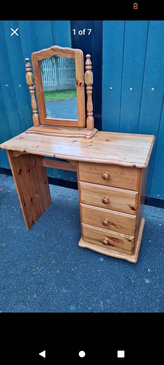 Desk/Dressing table
