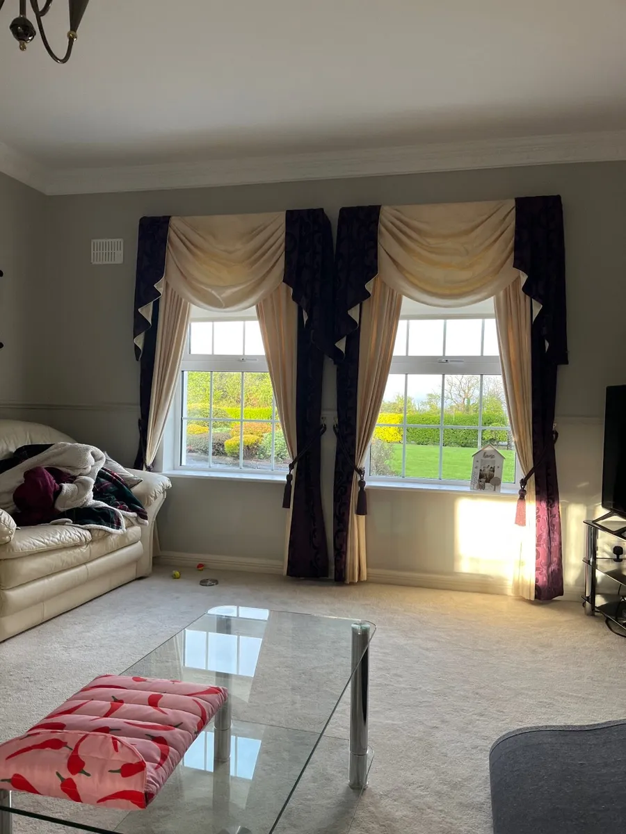 Curtains - Image 1