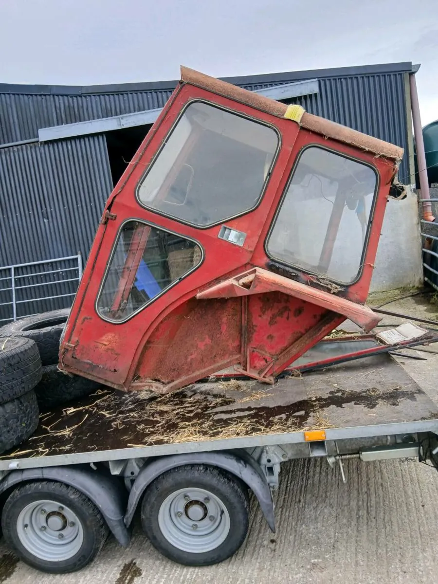 Cab to suit 135/240 - Image 1