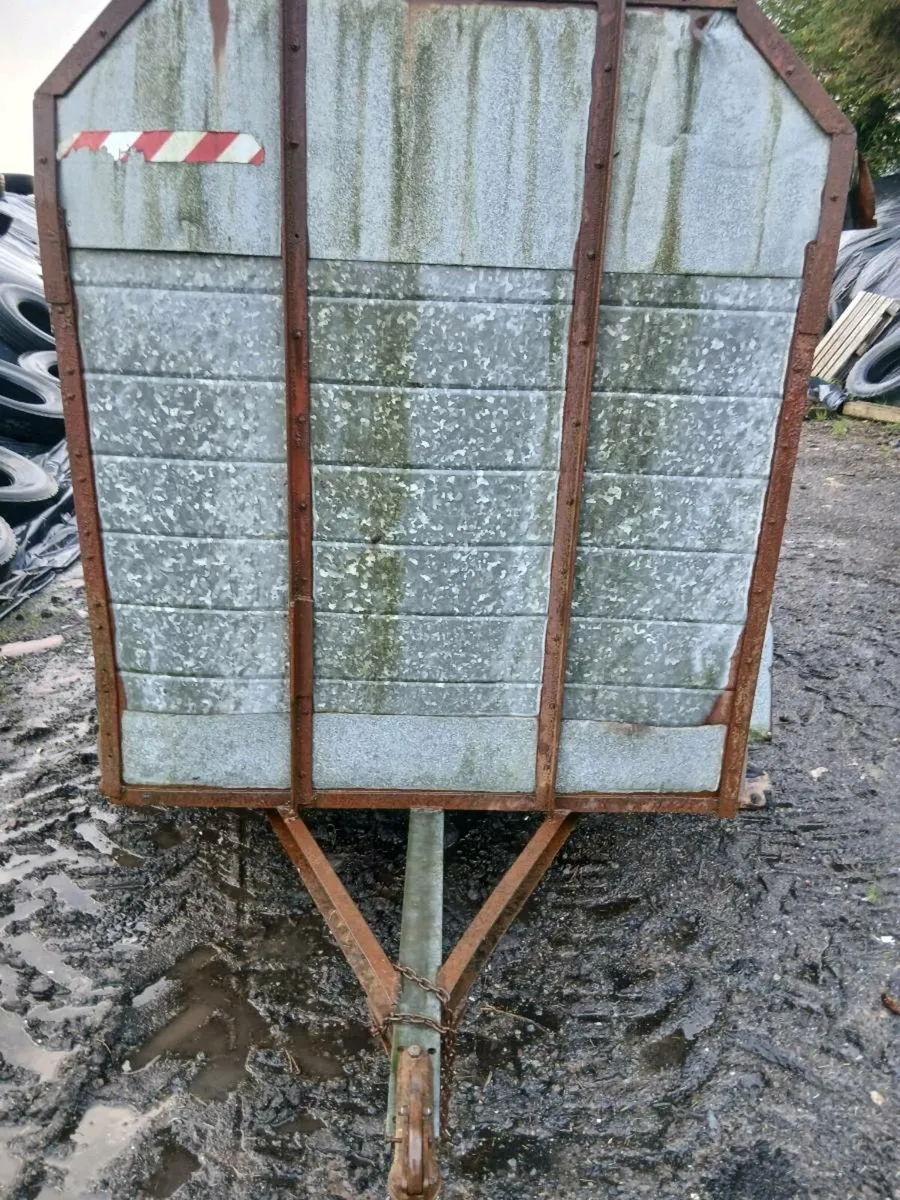Cab to suit 135/240 - Image 4