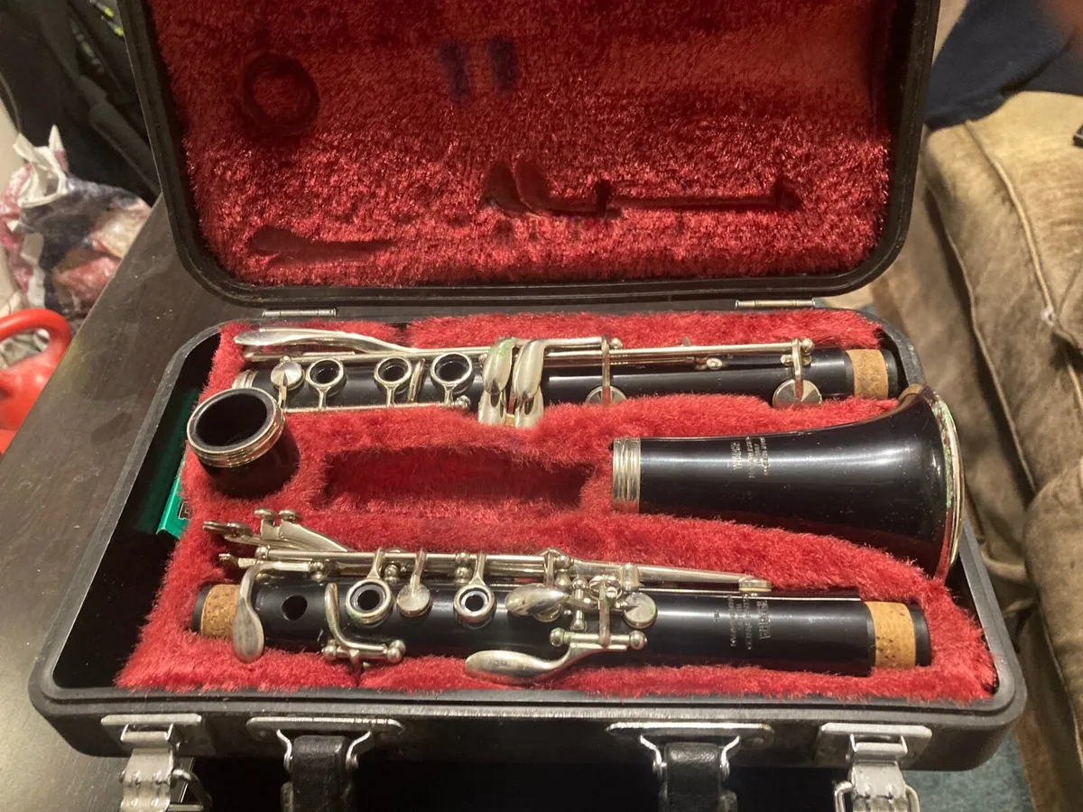 Yamaha Clarinet Japanese Made - Image 4
