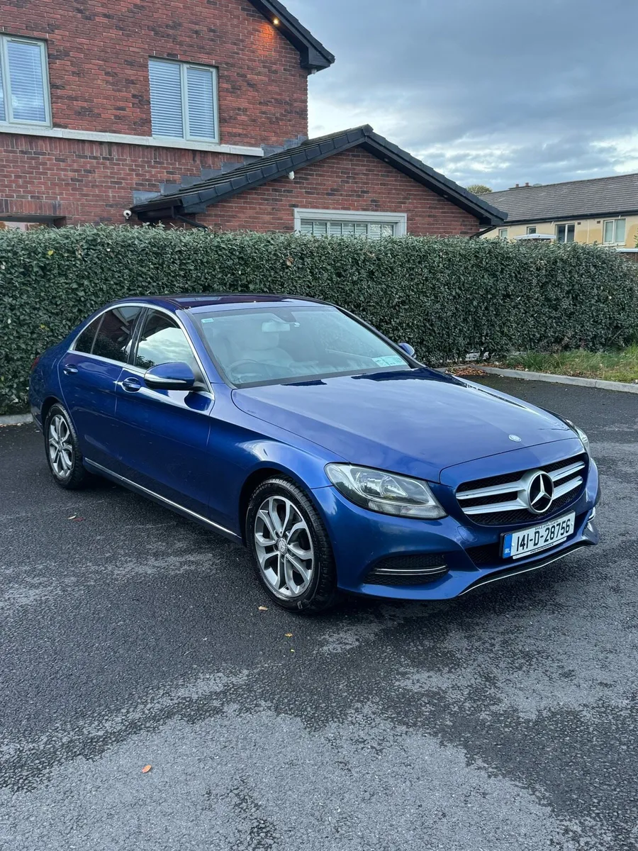 Mercedes Benz C220D Avantgarde Automatic - Image 2