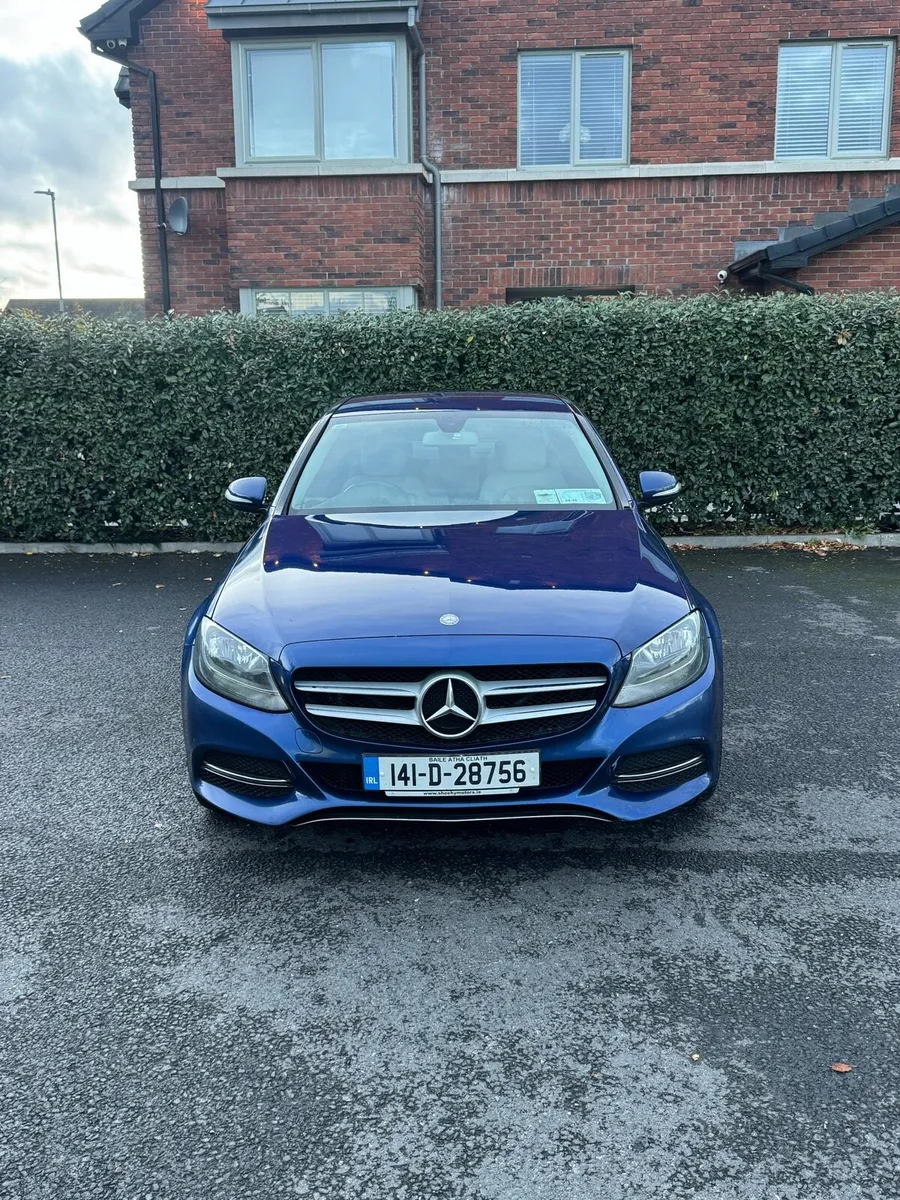 Mercedes Benz C220D Avantgarde Automatic - Image 3