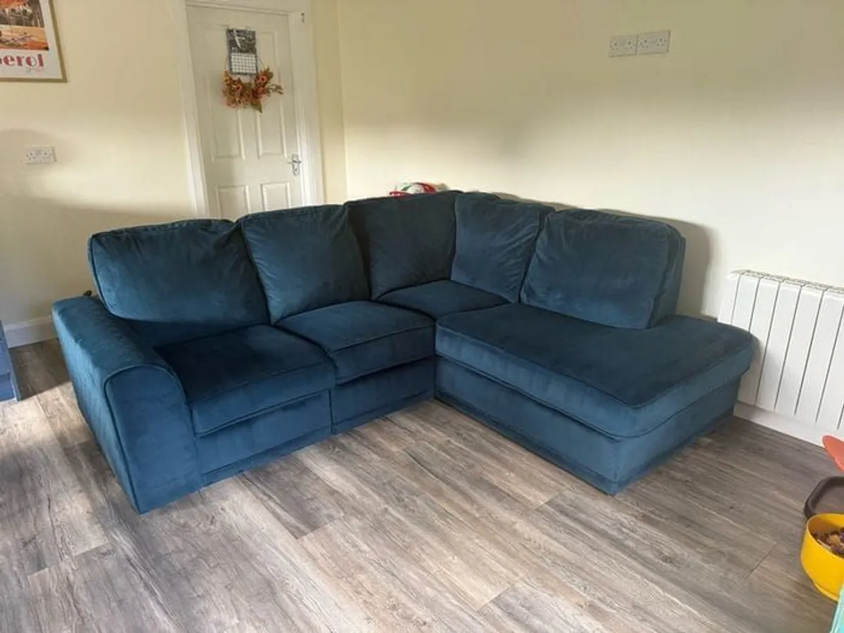 Orca Velvet Corner Sofa - Image 2