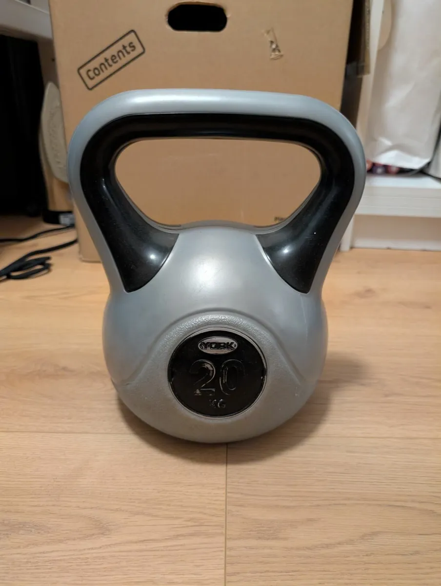 Kettlebells, Pullup Bar, Weight Vest - Image 4