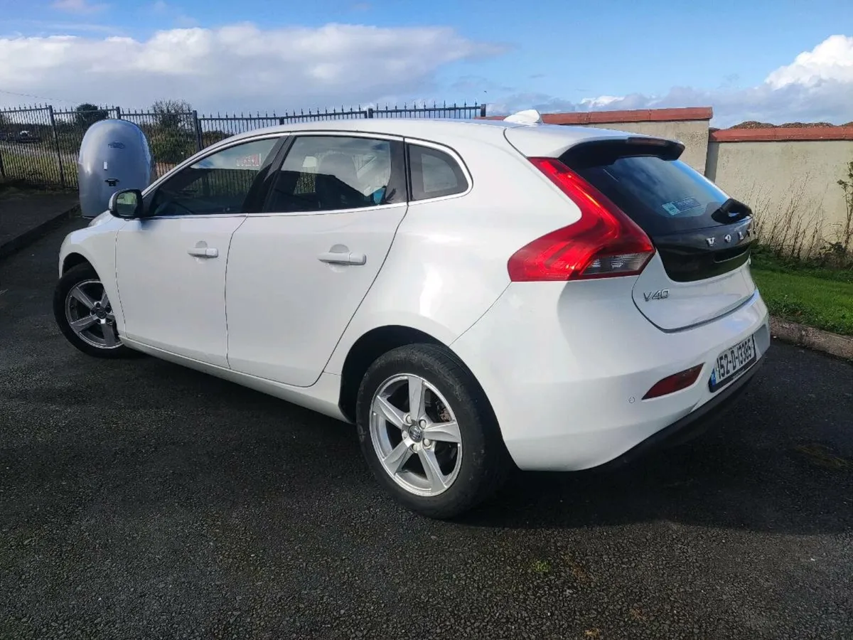 Volvo V40 2.0 diesel - Image 4