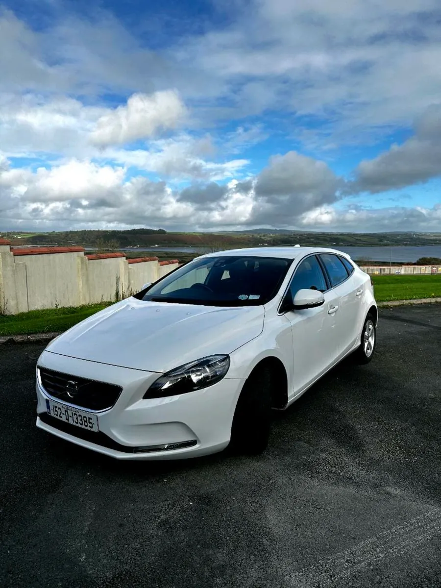 Volvo V40 2.0 diesel - Image 1