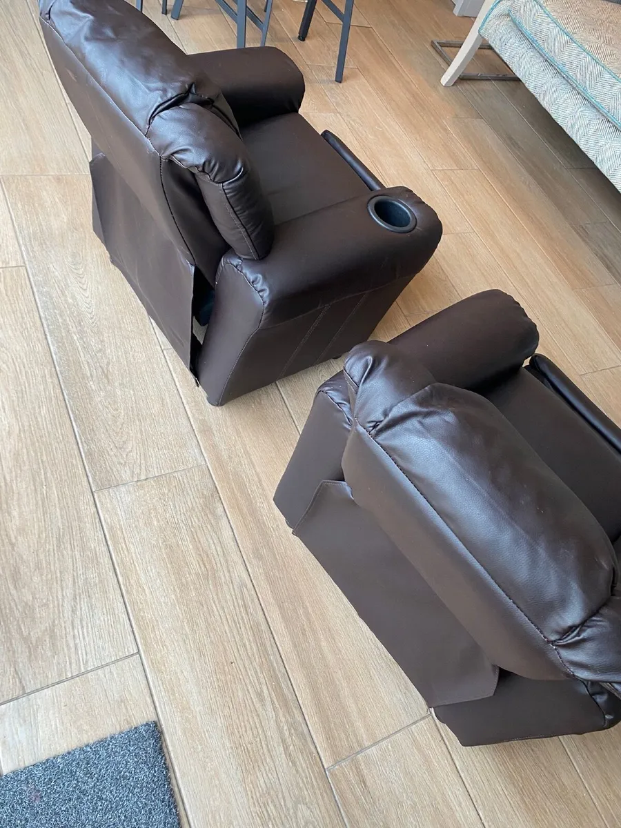 Kids recliner chairs - Image 3