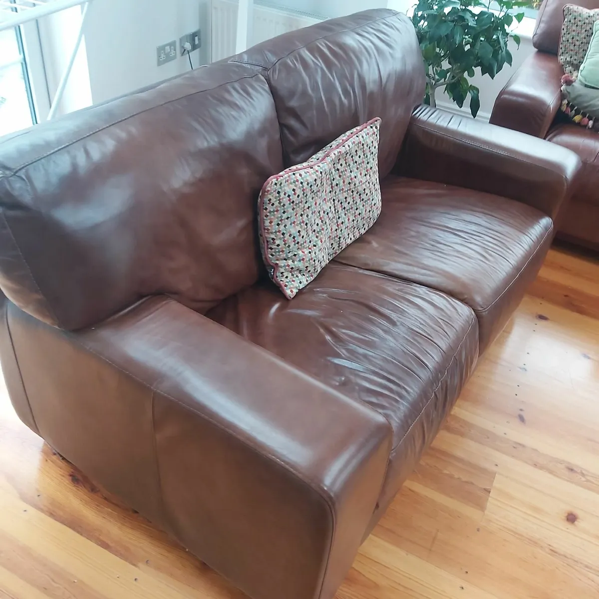 Leather sofa - Image 3
