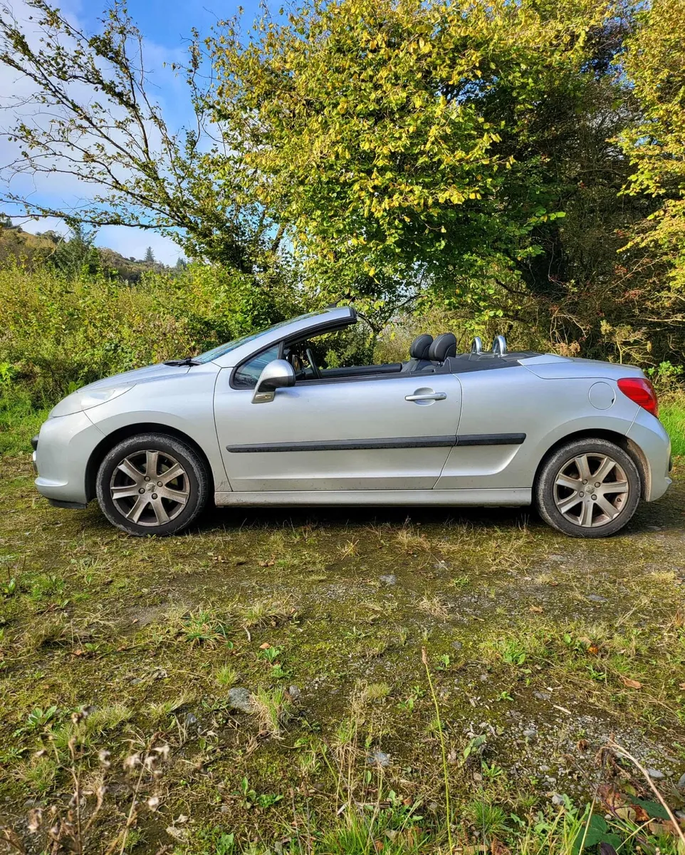 Peugeot 207cc 2007 - Image 2