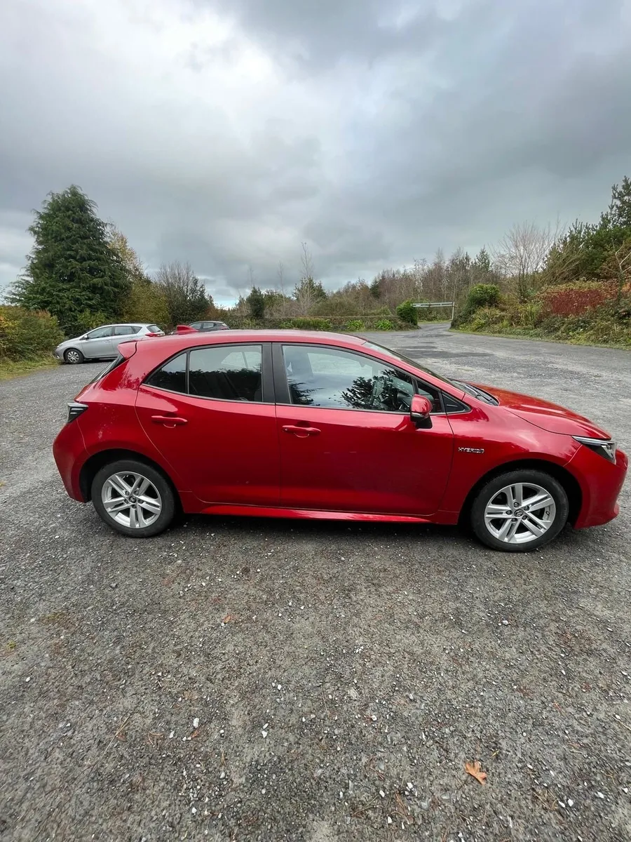 Toyota Corolla Hybrid HB quick sale - Image 1