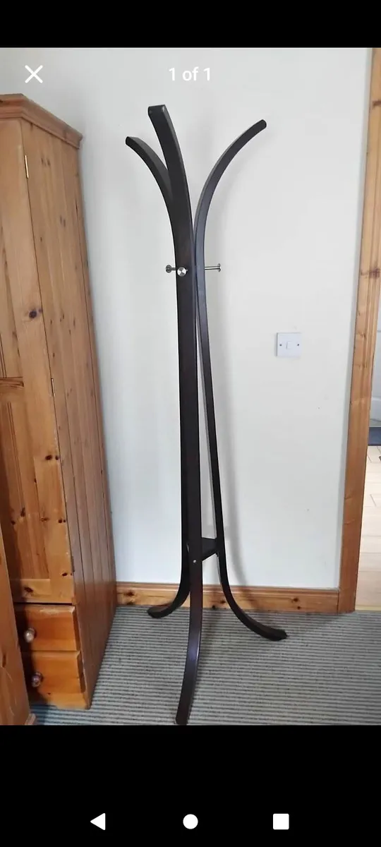 Coat stand