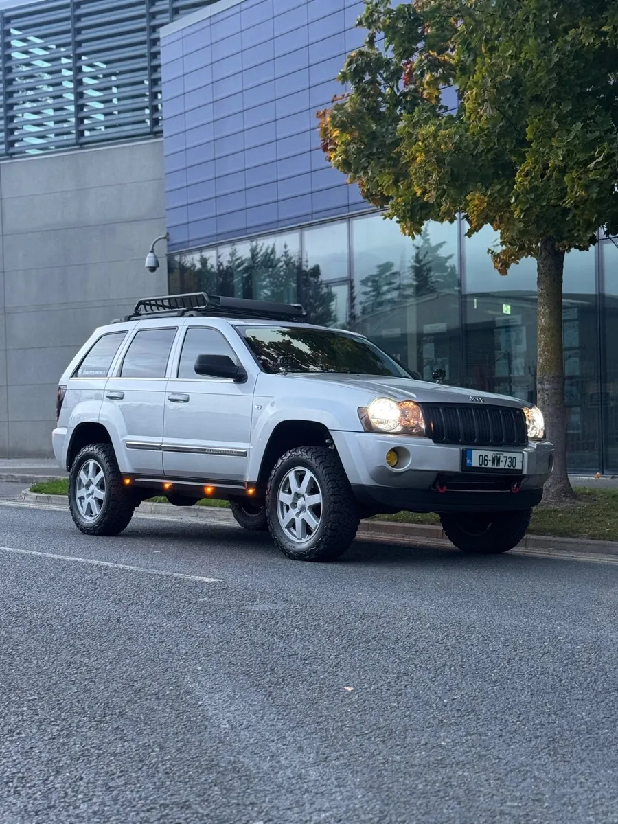 2006 Jeep Grand Cherokee Overland 3.0 CDI Auto - Image 1