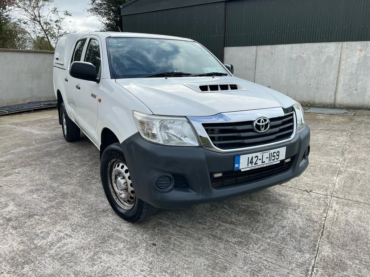 Toyota Hilux - Image 2