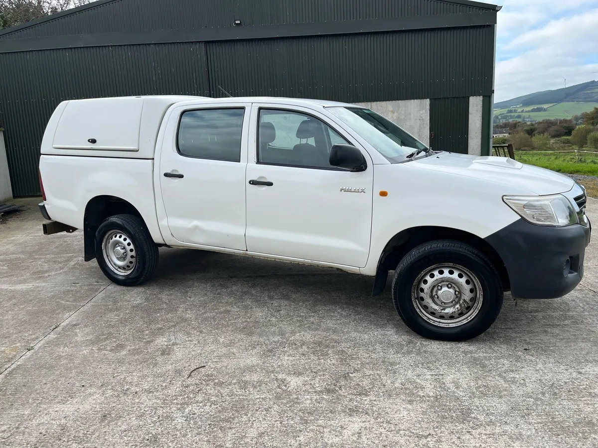 Toyota Hilux - Image 3