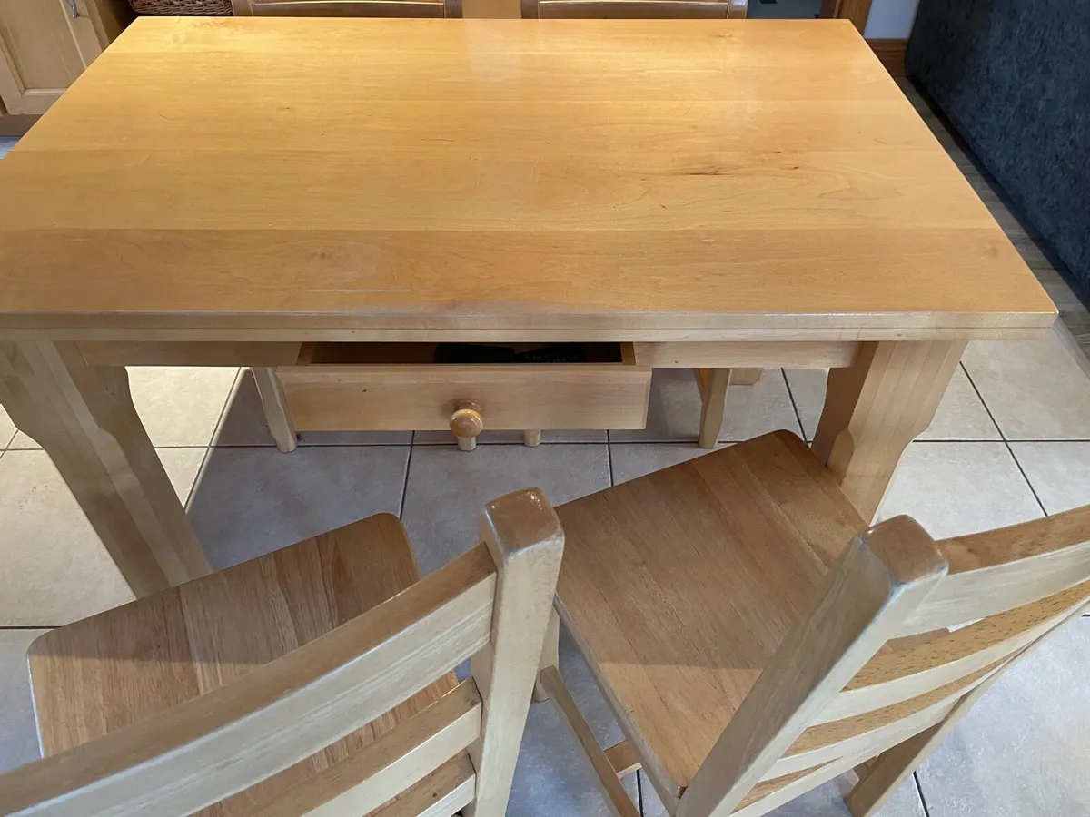 Dining table & chairs - Image 2