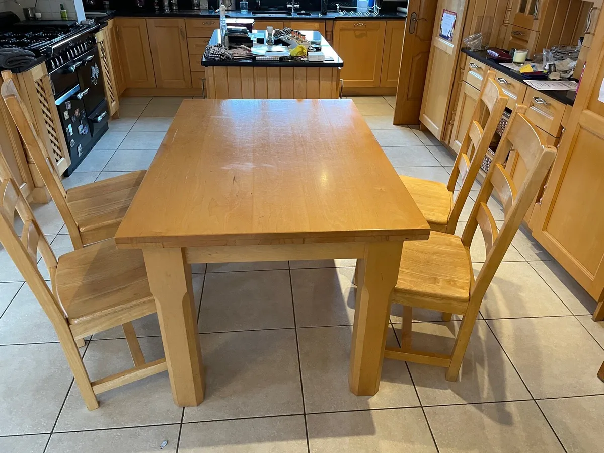 Dining table & chairs - Image 3