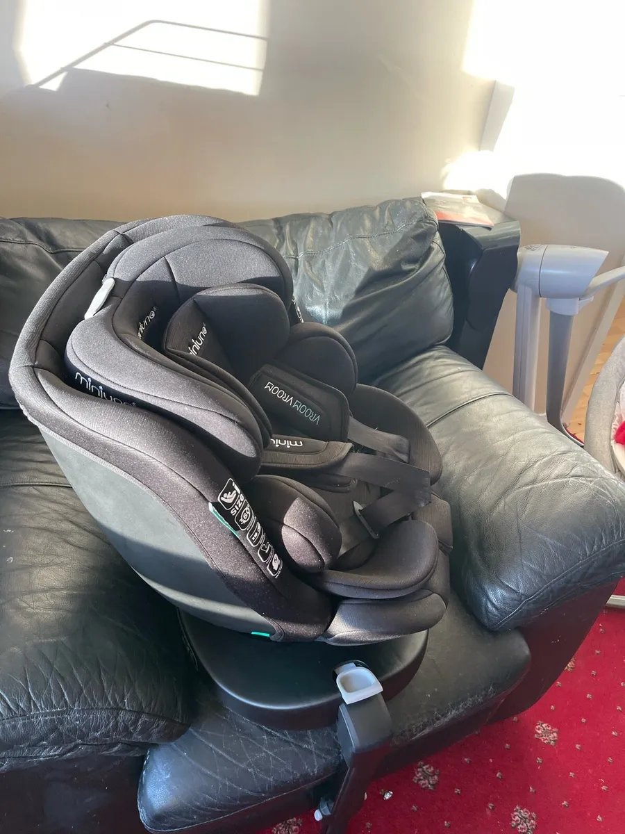 Car seat - Image 3