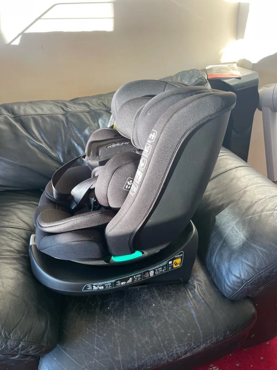 Car seat - Image 4