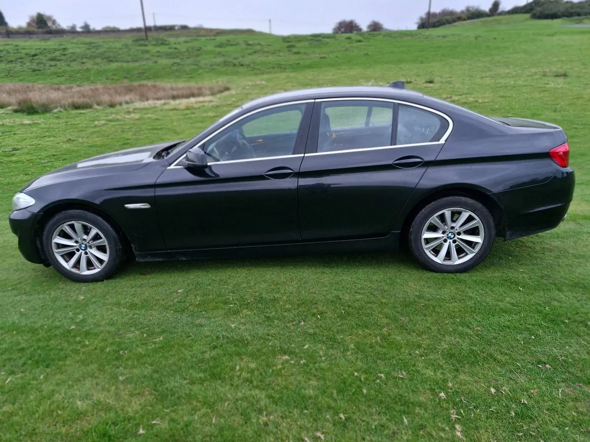 BMW 5-Series 2013 - Image 3